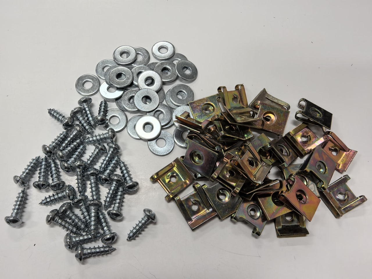 Саморезы автомобильные с закладной скобой М5, 20 шт